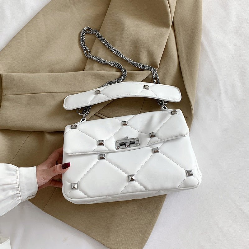 Rhombus Small Chain Textured Bag